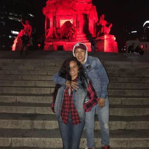 Meet your Posher, Yesenia